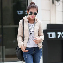 Carica l&#39;immagine nel visualizzatore di Gallery, Fitted Down Jacket with Hood